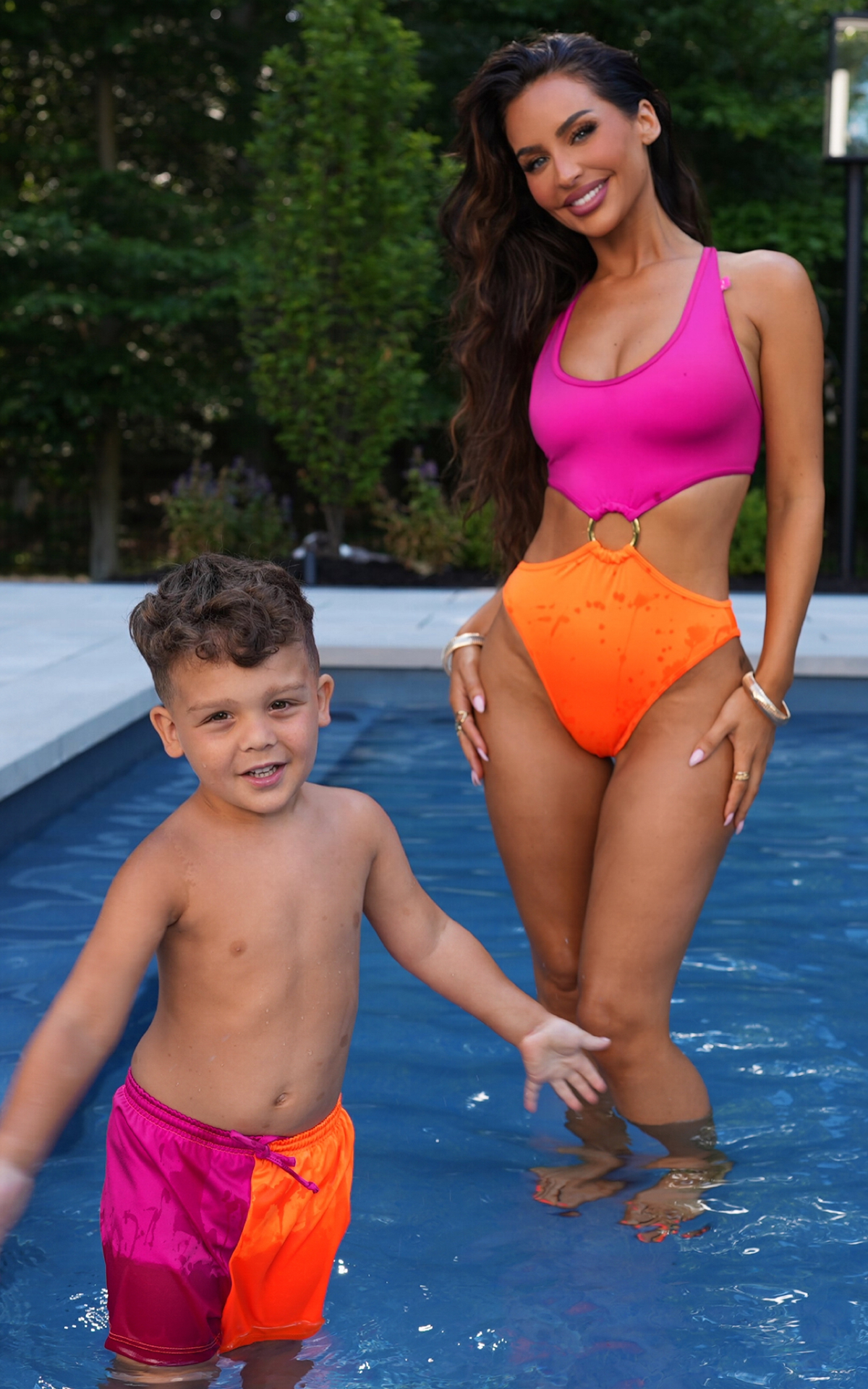 Renz: Boy's Shorts in Magenta x Neon Orange