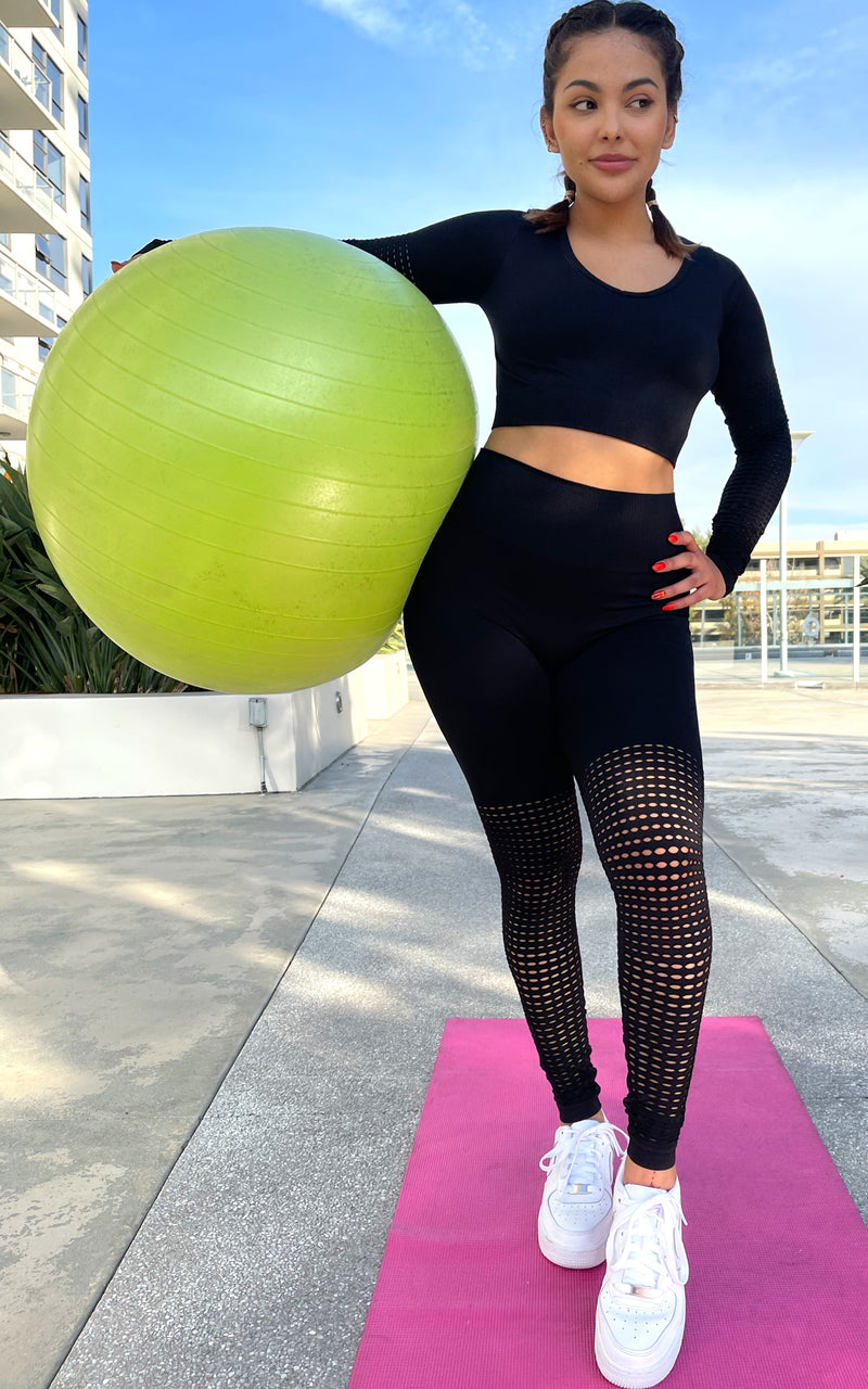 Yogalicious: Cutout Activewear Set in Black - Chynna Dolls Swimwear