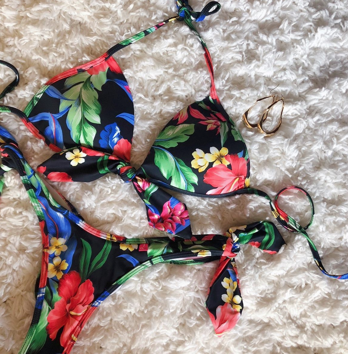 Las Palmas: Padded Push Up Swimsuit in Tropical Hibiscus